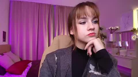 jamie_chung online show from 12-04-25, 01:15