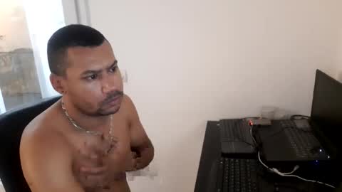 Snapshot of jamielonnas chatting on 01-06-26, 07:01 Jamie Lonnas online show from 01-06-26, 07:01