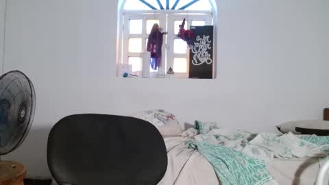 Jammes. online show from 10-15-25, 05:46