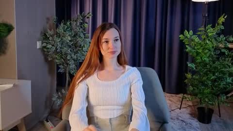 Snapshot of jammiemytych chatting on 02-25-26, 01:04 Violetta online show from 02-25-26, 01:04