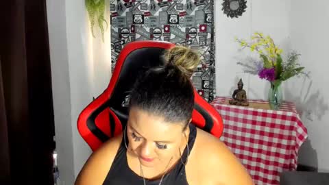 Snapshot of jan_milkhot chatting on 12-06-24, 08:51 jan_milkhot online show from 12-06-24, 08:51