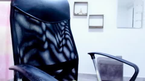 Snapshot of jan_milkhot chatting on 01-19-25, 09:02 jan_milkhot online show from 01-19-25, 09:02