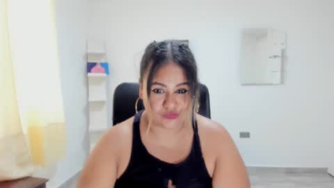 Snapshot of jan_milkhot chatting on 02-04-25, 06:38 jan_milkhot online show from 02-04-25, 06:38