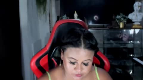 Snapshot of jan_milkhot chatting on 03-06-25, 05:00 jan_milkhot online show from 03-06-25, 05:00