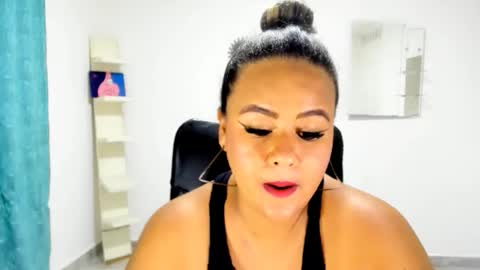 Snapshot of jan_milkhot chatting on 10-25-25, 10:56 jan_milkhot online show from 10-25-25, 10:56