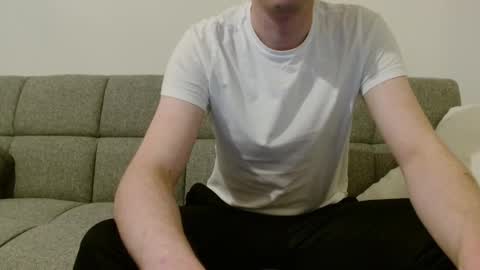 Snapshot of jan_the_man94 chatting on 01-07-25, 07:38 Jan online show from 01-07-25, 07:38