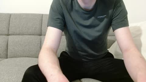 Snapshot of jan_the_man94 chatting on 02-27-25, 06:42 Jan online show from 02-27-25, 06:42