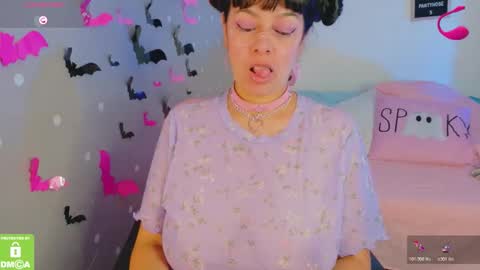 Snapshot of jane_atwood_ chatting on 10-20-25, 11:21 Jane Atwood online show from 10-20-25, 11:21