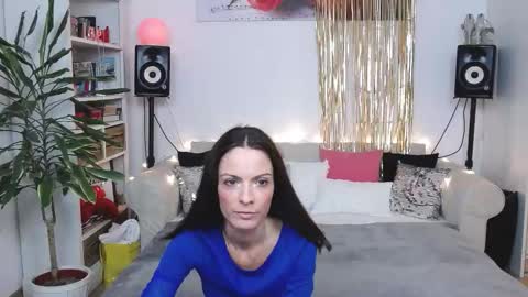 JaneDejay online show from 11-23-25, 09:36