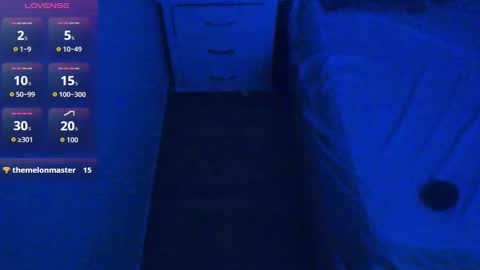 Snapshot of janeerosse chatting on 10-12-25, 10:42 Jane online show from 10-12-25, 10:42