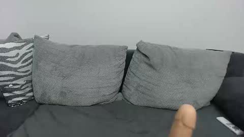 Snapshot of janet_jay_ chatting on 12-20-25, 06:59 Janet online show from 12-20-25, 06:59