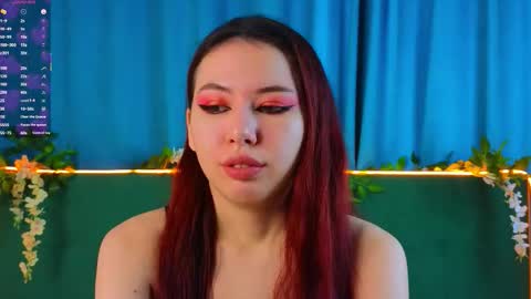 Jenifer online show from 11-30-25, 07:12