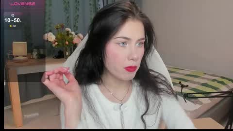 Snapshot of janetfletcher chatting on 01-14-26, 12:33 janetfletcher online show from 01-14-26, 12:33