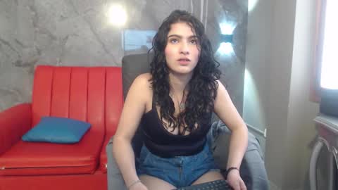 Snapshot of janitaa chatting on 10-16-25, 07:48 Jan online show from 10-16-25, 07:48