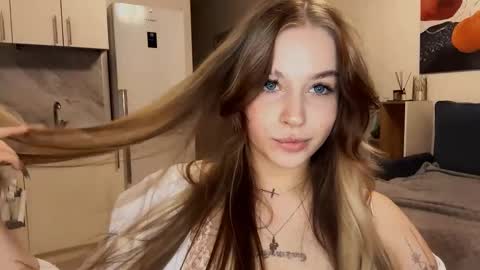 Snapshot of janniekeneipp chatting on 11-02-25, 07:16 Janni online show from 11-02-25, 07:16