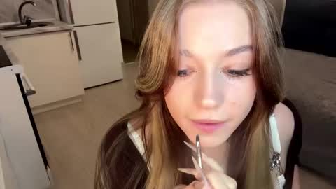 Snapshot of janniekeneipp chatting on 11-10-25, 08:41 Janni online show from 11-10-25, 08:41