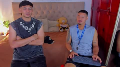 janomar01 online show from 11-10-25, 06:40