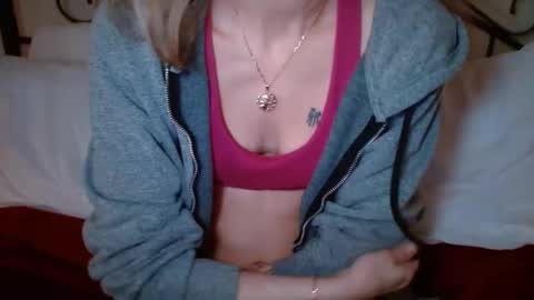 the small pp whisperer  ball puncher online show from 12-21-25, 06:53