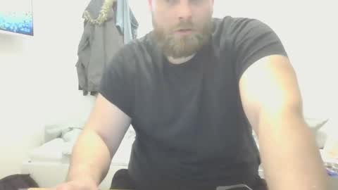 Snapshot of januszcygan chatting on 10-21-25, 06:30 januszcygan online show from 10-21-25, 06:30