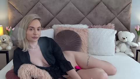 jaquelinemerlot online show from 03-06-25, 07:36