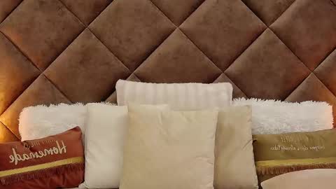 jaquelinemerlot online show from 11-19-25, 07:19