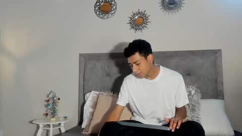 jared_blake online show from 12-23-24, 12:35