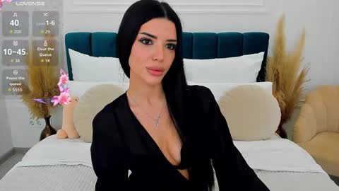 Snapshot of jasmilynn chatting on 02-07-26, 08:23 Jasmi online show from 02-07-26, 08:23