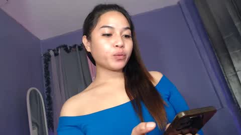 Snapshot of jasmine_arousal chatting on 12-17-24, 06:45 JASMINE online show from 12-17-24, 06:45