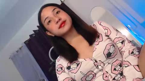 Snapshot of jasmine_arousal chatting on 09-29-25, 12:38 JASMINE online show from 09-29-25, 12:38