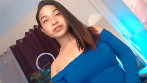 Snapshot of jasmine_arousal chatting on 10-02-25, 02:18 JASMINE online show from 10-02-25, 02:18