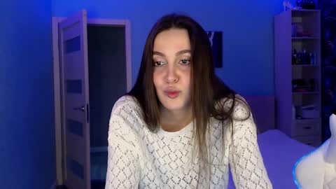 Jasmine online show from 12-16-24, 01:42