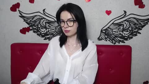 JasmineKouch online show from 03-09-25, 12:42