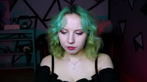Jasmine online show from 12-20-24, 05:14
