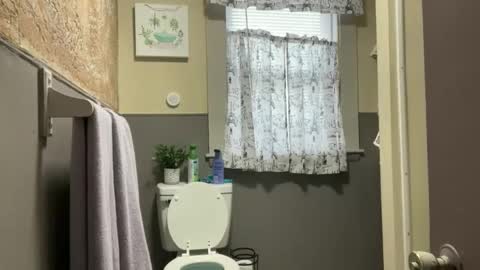 Snapshot of jasminetate chatting on 10-29-25, 06:31 Jasmine Tate online show from 10-29-25, 06:31