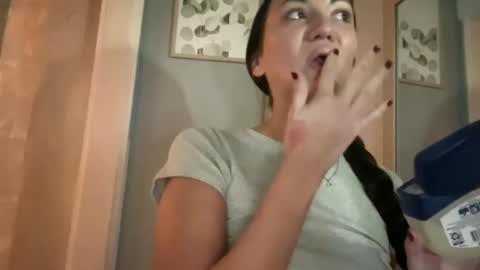 Snapshot of jasminetate chatting on 10-30-25, 05:46 Jasmine Tate online show from 10-30-25, 05:46