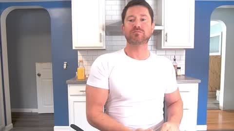 Snapshot of jason12692 chatting on 12-21-24, 04:36 Jkind online show from 12-21-24, 04:36