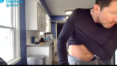 Snapshot of jason12692 chatting on 03-02-25, 03:27 Jkind online show from 03-02-25, 03:27