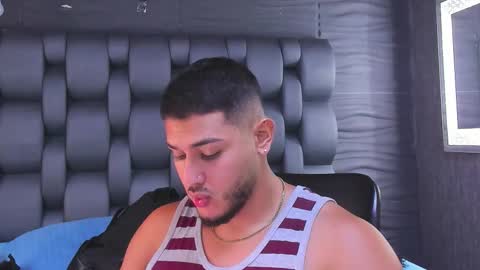 Snapshot of jason_shaw_ chatting on 11-07-25, 06:08 Jasson Shaw online show from 11-07-25, 06:08