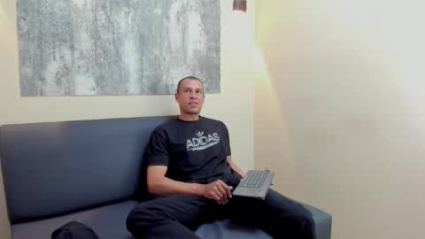 Snapshot of jason_tomas chatting on 02-07-26, 08:12 Jason online show from 02-07-26, 08:12