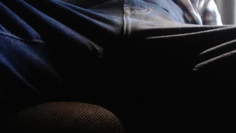 Benedick Cumbersnatch online show from 01-13-26, 04:12