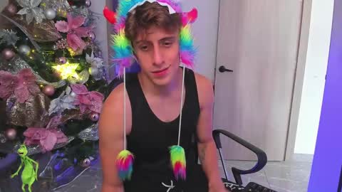 Snapshot of jasper__jones chatting on 12-24-24, 07:55 JASPER JONES online show from 12-24-24, 07:55