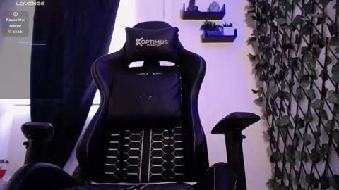 JKing  online show from 01-10-26, 02:19