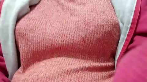 Snapshot of jasspreettt chatting on 01-03-25, 02:43 jasspreettt online show from 01-03-25, 02:43