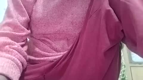 Snapshot of jasspreettt chatting on 03-05-25, 10:00 jasspreettt online show from 03-05-25, 10:00