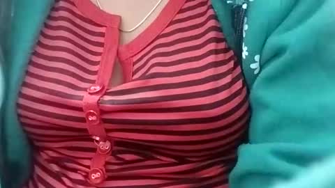 Snapshot of jasspreettt chatting on 11-19-25, 03:06 jasspreettt online show from 11-19-25, 03:06