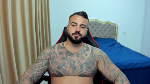  Javi  online show from 10-06-25, 09:56