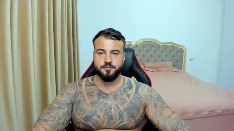  Javi  online show from 11-06-25, 09:48