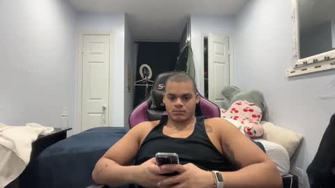 Snapshot of javiricorich chatting on 02-06-26, 02:27 javiSdick online show from 02-06-26, 02:27