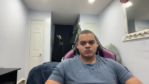 Snapshot of javiricorich chatting on 02-12-26, 12:05 javiSdick online show from 02-12-26, 12:05