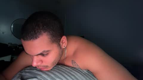 Snapshot of javiricorich chatting on 02-20-26, 06:52 javiSdick online show from 02-20-26, 06:52